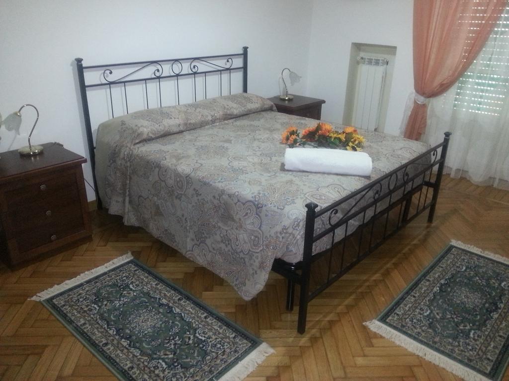 Amico Del Sole Bed and Breakfast Rom Værelse billede